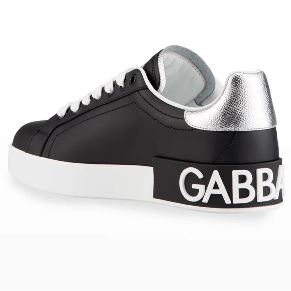 DOLCE&GABBANA
Leather Logo Low-Top Sneakers